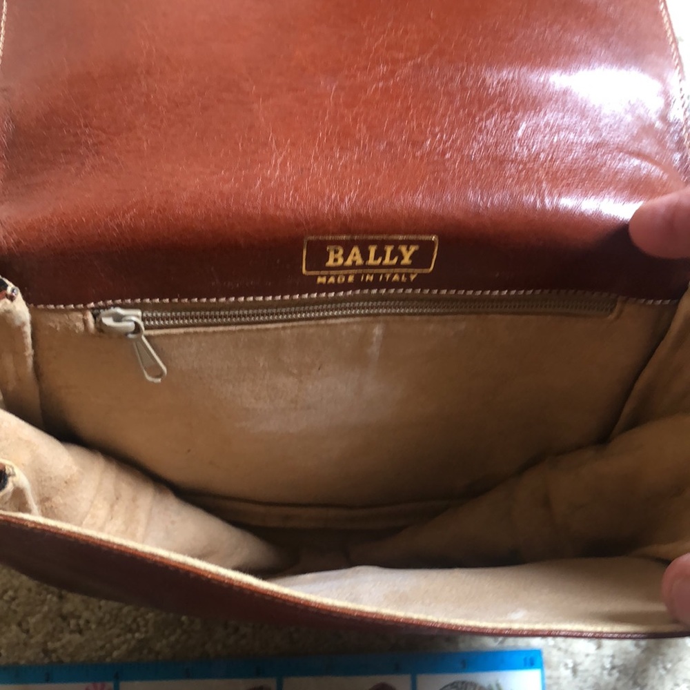 Vintage Bally Leather Handbag - Picture 4 of 8
